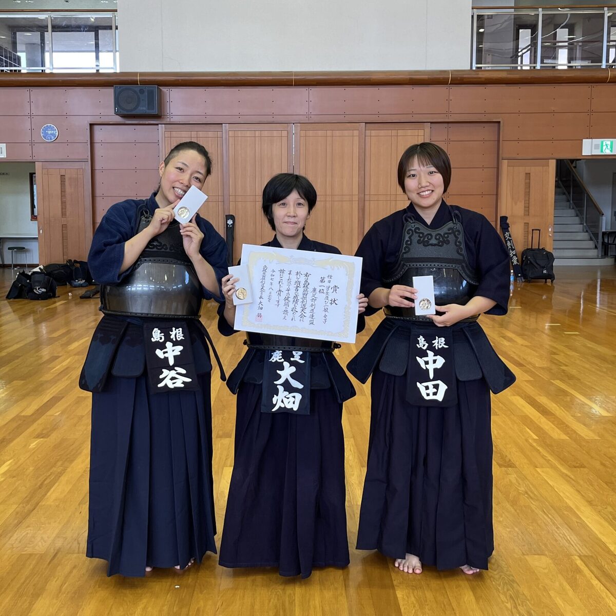 島根県西部地区剣道大会（2025年8月17日）での女性剣士3名